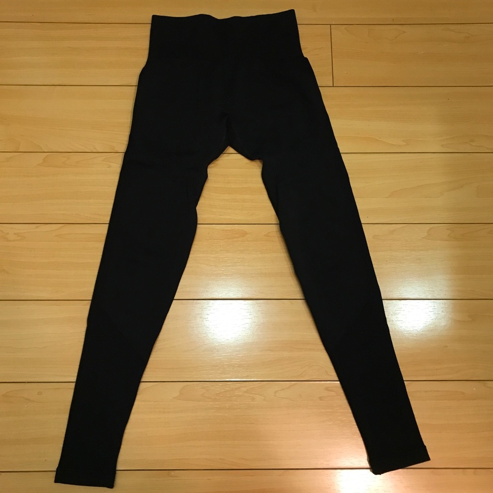 ACTA Seamless Legacy Leggings (NWOT)